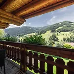 Luxury Biochalet Charles Apartment
