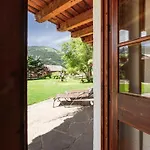 Apartment Luxury Biochalet Charles