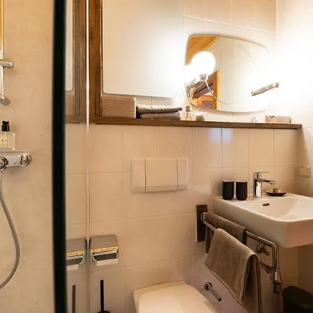 Апартаменты Luxury Biochalet Charles Бад Кляйнкирххайм