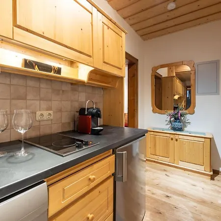 Luxury Biochalet Charles *