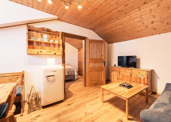 Luxury Biochalet Charles