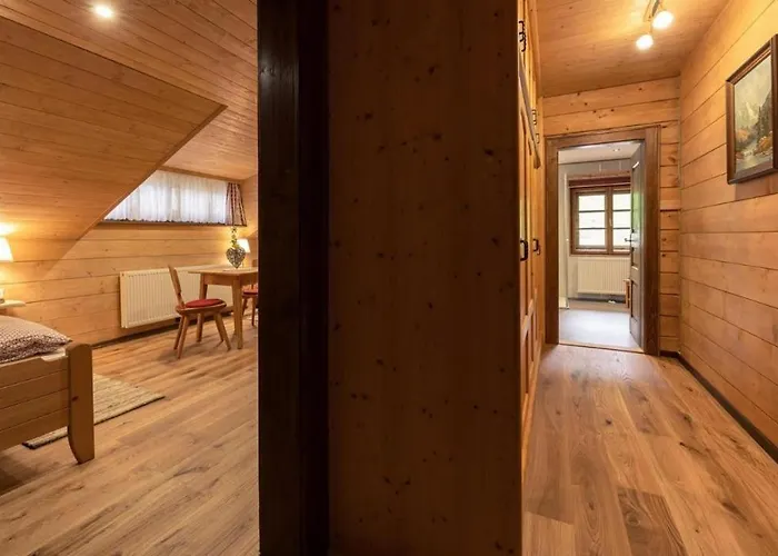 Luxury Biochalet Charles